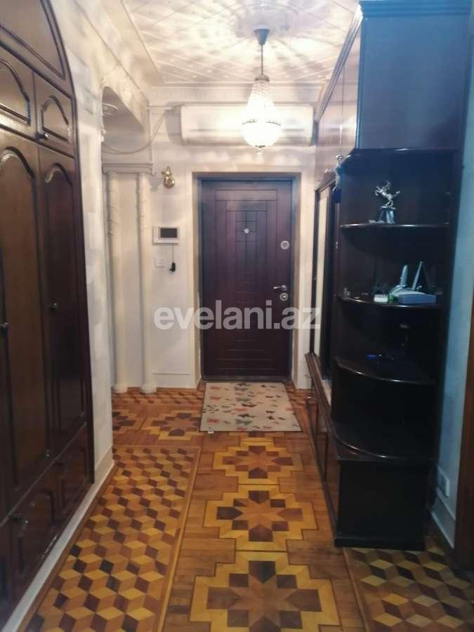 Satılır, köhnə tikili, 4 otaqlı, 130 m², Bakı, Xətai r.