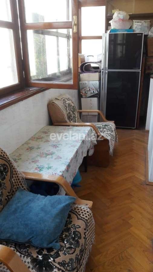 Satılır, köhnə tikili, 4 otaqlı, 130 m², Bakı, Xətai r.