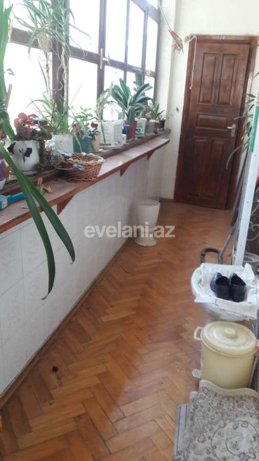 Satılır, köhnə tikili, 4 otaqlı, 130 m², Bakı, Xətai r.