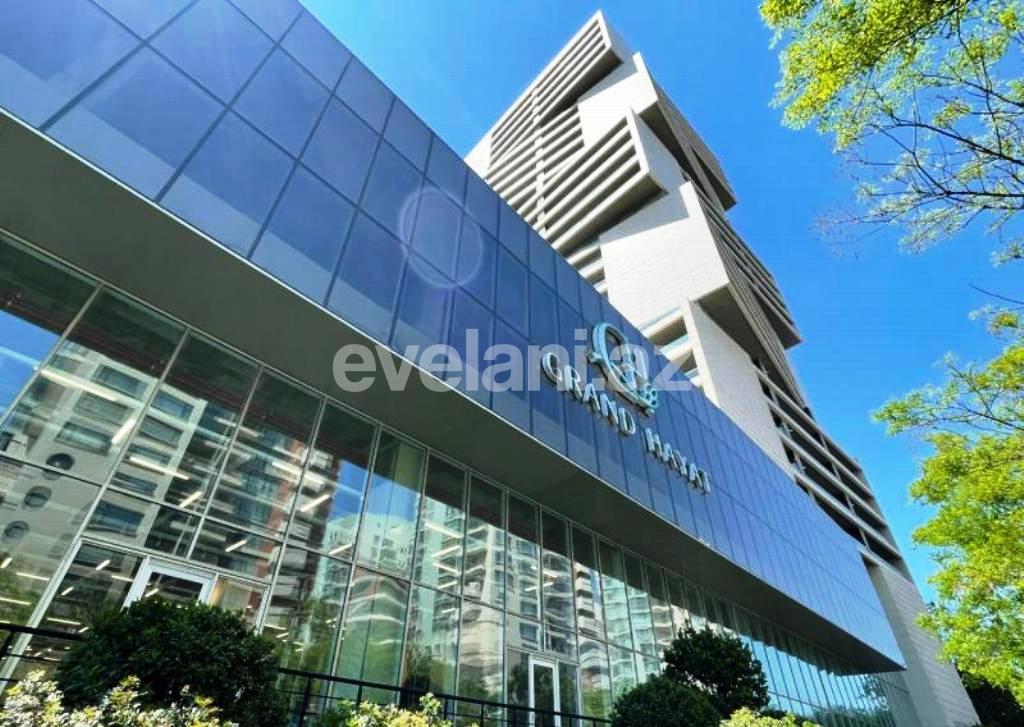 Satılır, yeni tikili, 3 otaqlı, 143 m², Bakı, Yasamal r, 8 Noyabr m.