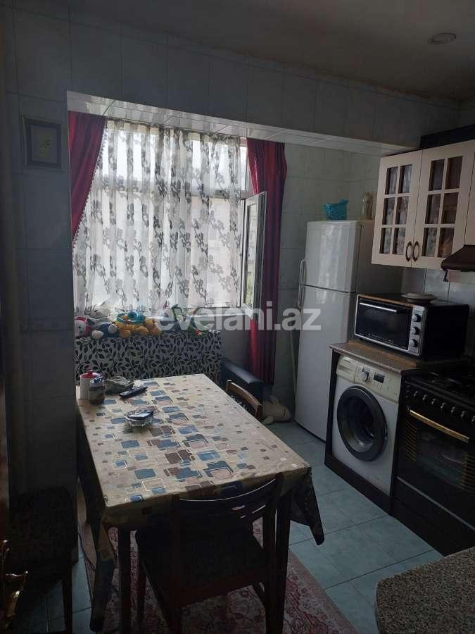Satılır, köhnə tikili, 3 otaqlı, 64 m², Bakı, Sabunçu r.