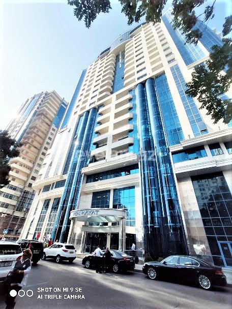Kirayə verilir, ofis, 2 otaqlı, 145 m², Bakı, Səbail r.