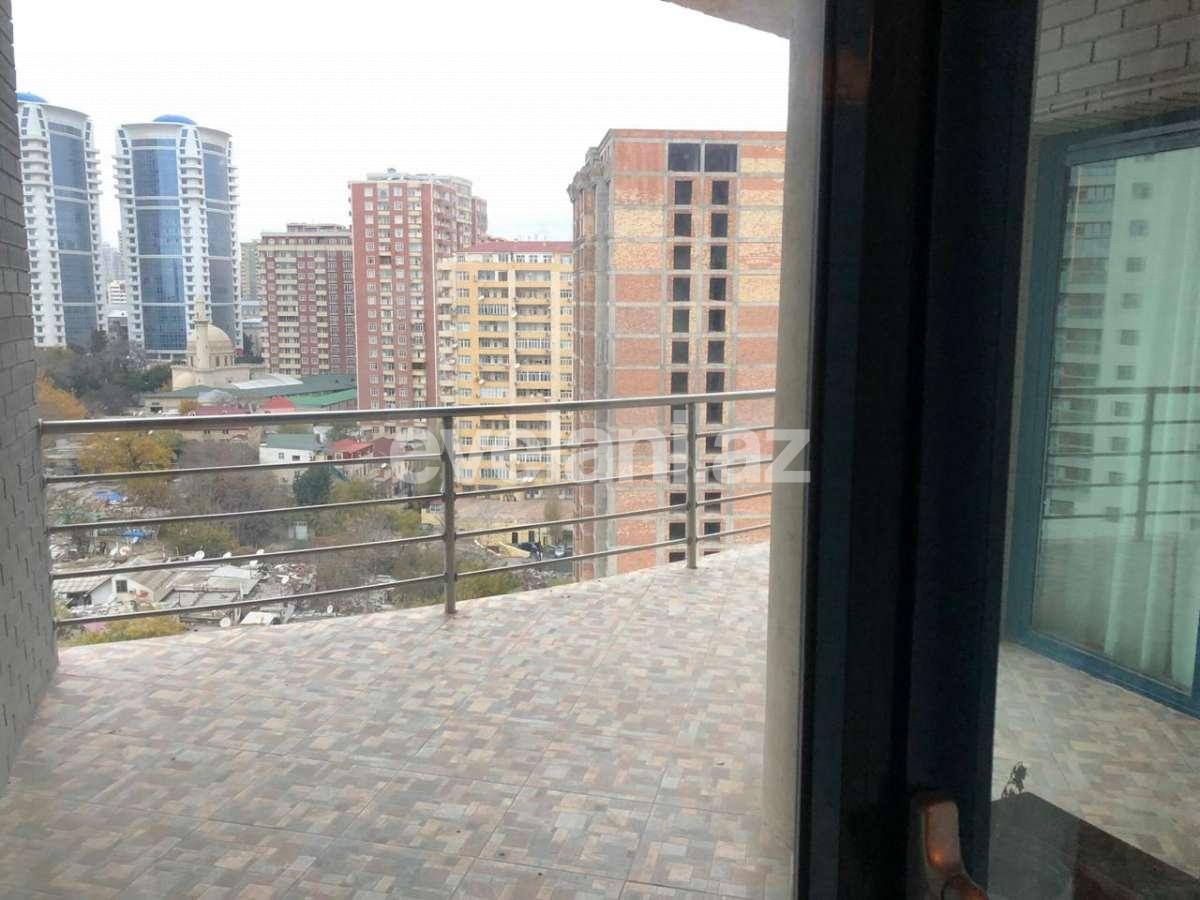 Rent, new building, 3 room, 200 m², Baku, Nasimi r, 28 may m.