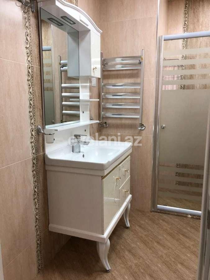 Kirayə verilir, yeni tikili, 3 otaqlı, 144 m², Bakı, Xətai r, Ağ şəhər q, Şah İsmayıl Xətai m.