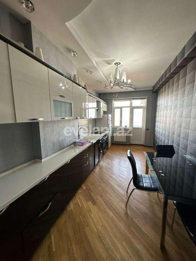 Satılır, yeni tikili, 2 otaqlı, 103.98 m², Bakı, Nizami r, Qara Qarayev m.