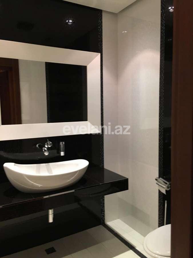 Rent, new building, 3 room, 130 m², Baku, Nasimi r.