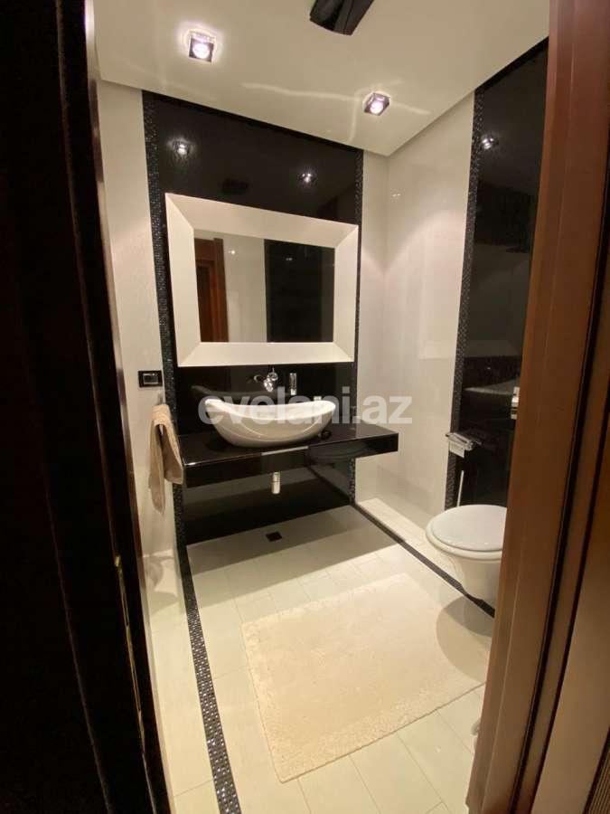 Rent, new building, 3 room, 130 m², Baku, Nasimi r.