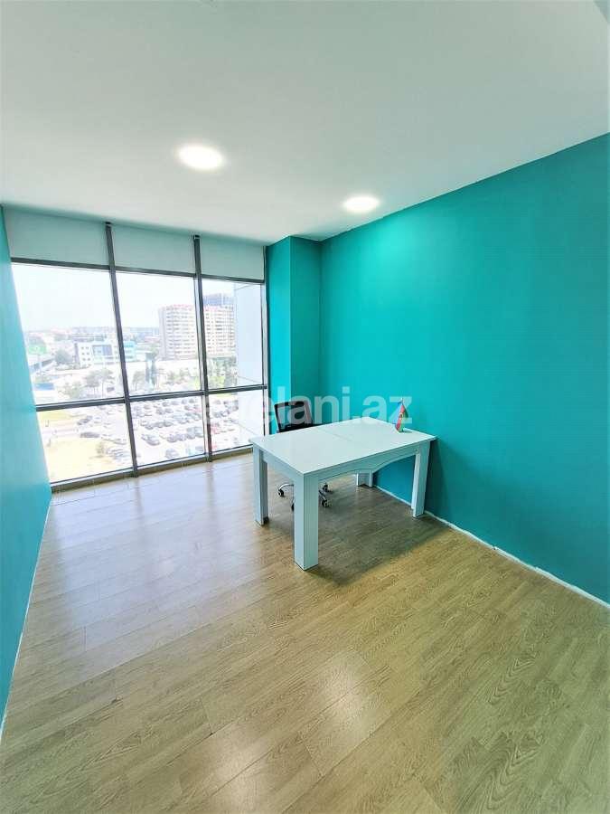 Сдаётся, офис, 5-комнаты, 200 m², Баку, Хатаинский r, Шах Исмаил Хатаи m.