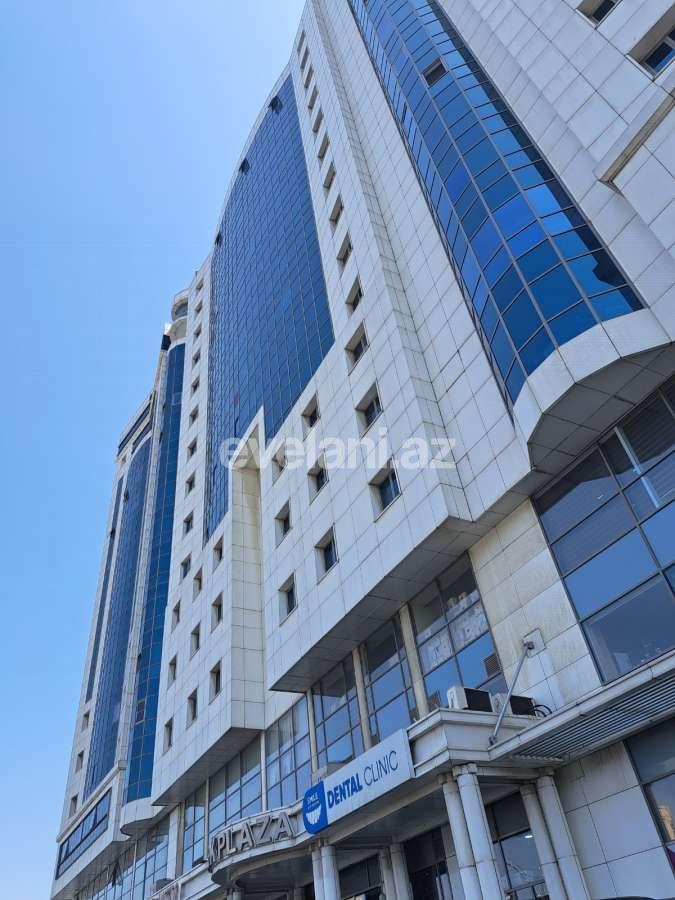 Сдаётся, офис, 5-комнаты, 200 m², Баку, Хатаинский r, Шах Исмаил Хатаи m.