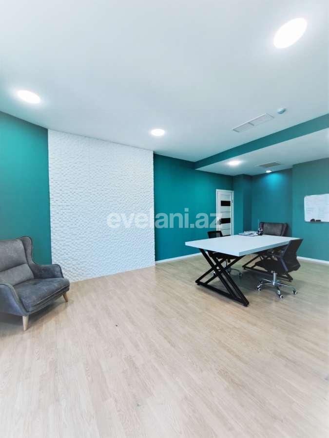 Сдаётся, офис, 5-комнаты, 200 m², Баку, Хатаинский r, Шах Исмаил Хатаи m.