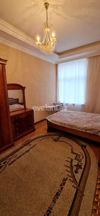 Rent, old building, 2 room, 60 m², Baku, Sabail r.