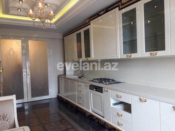 Satılır, yeni tikili, 3 otaqlı, 135 m², Bakı, Nəsimi r.