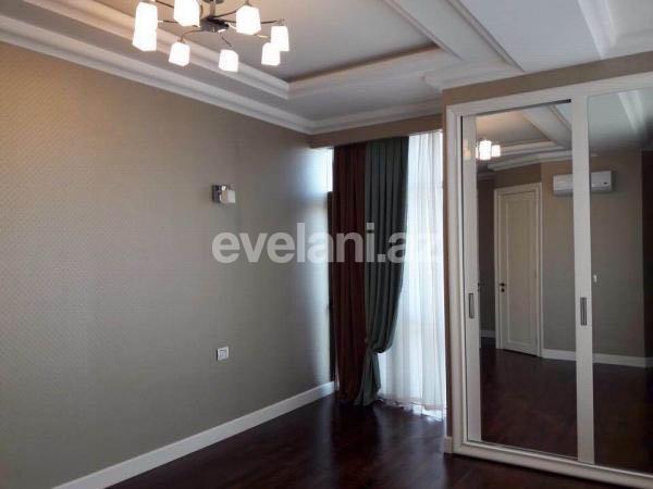 Satılır, yeni tikili, 3 otaqlı, 135 m², Bakı, Nəsimi r.