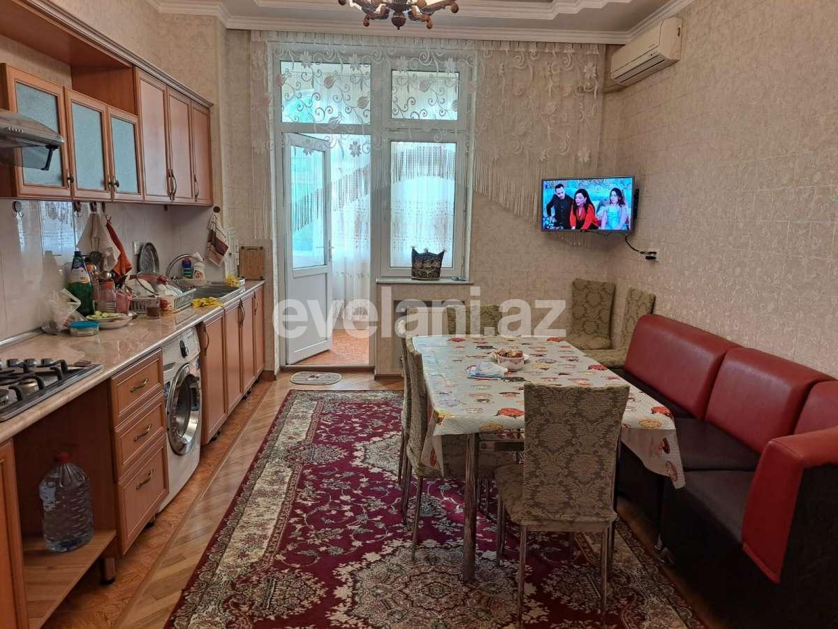 Kirayə verilir, yeni tikili, 3 otaqlı, 132 m², Bakı, Binəqədi r, 8-ci mikrorayon q, Azadlıq prospekti m.