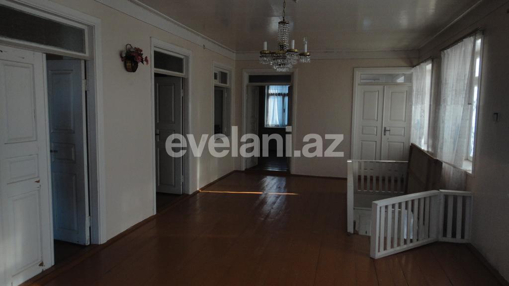 Satılır, həyət evi / bağ, 10 otaqlı, 480 m², Şamaxı