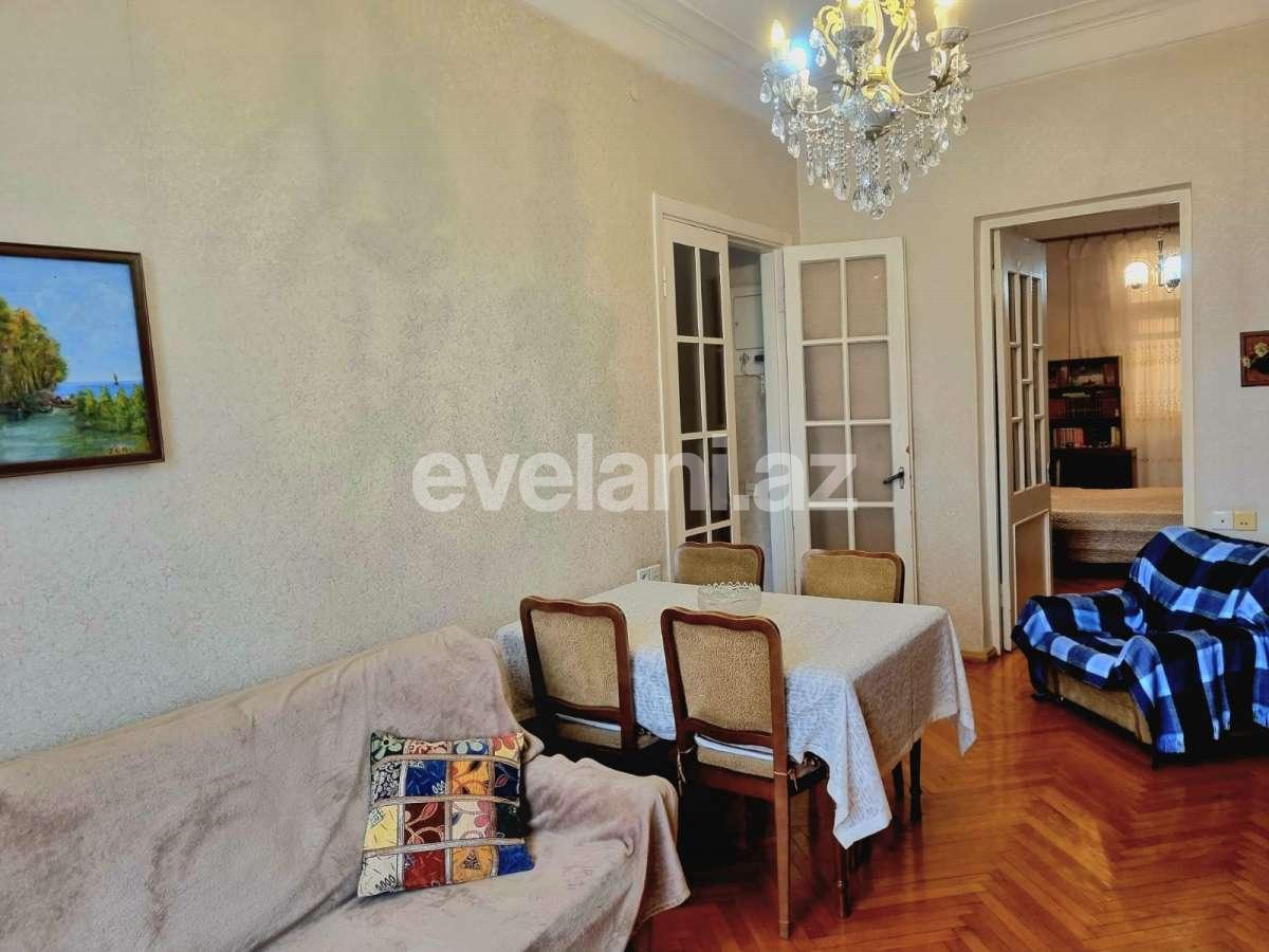 Rent, old building, 2 room, 60 m², Baku, Binagadi r.