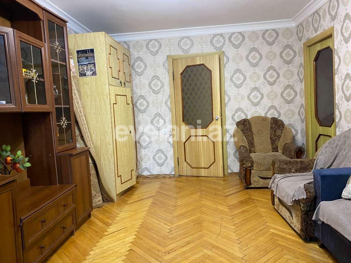 Satılır, köhnə tikili, 3 otaqlı, 62 m², Bakı, Nərimanov r, Gənclik m.