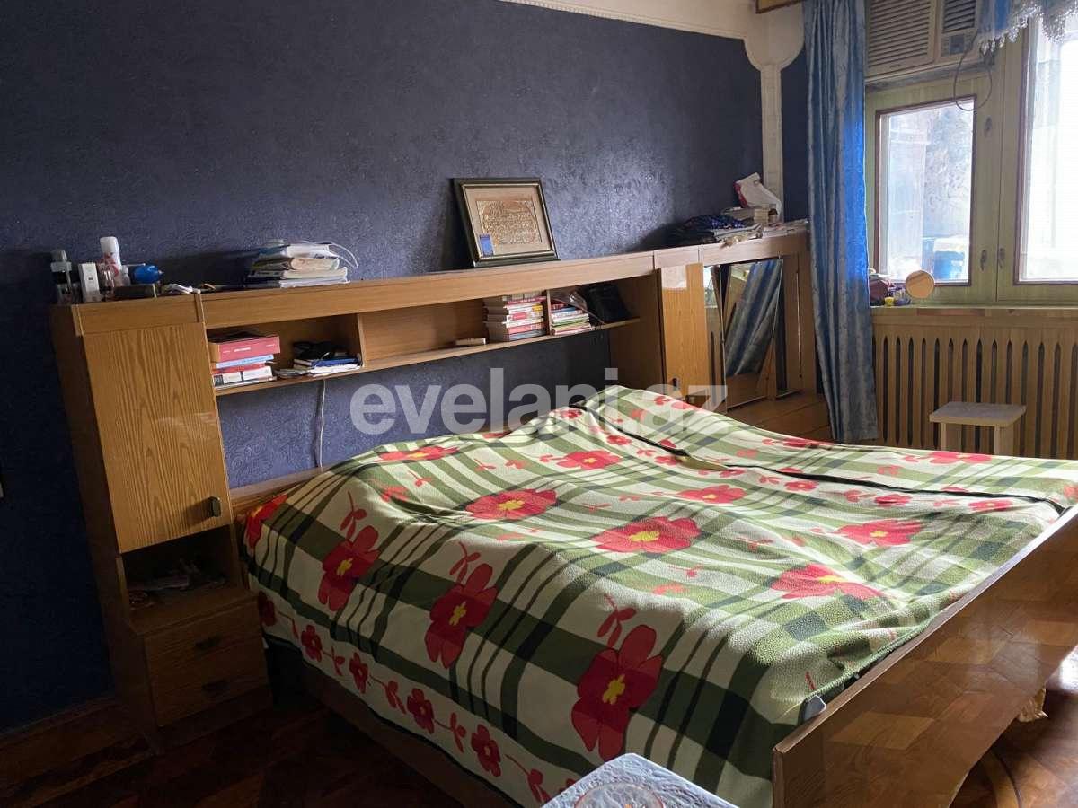 Satılır, köhnə tikili, 3 otaqlı, 62 m², Bakı, Nərimanov r, Gənclik m.