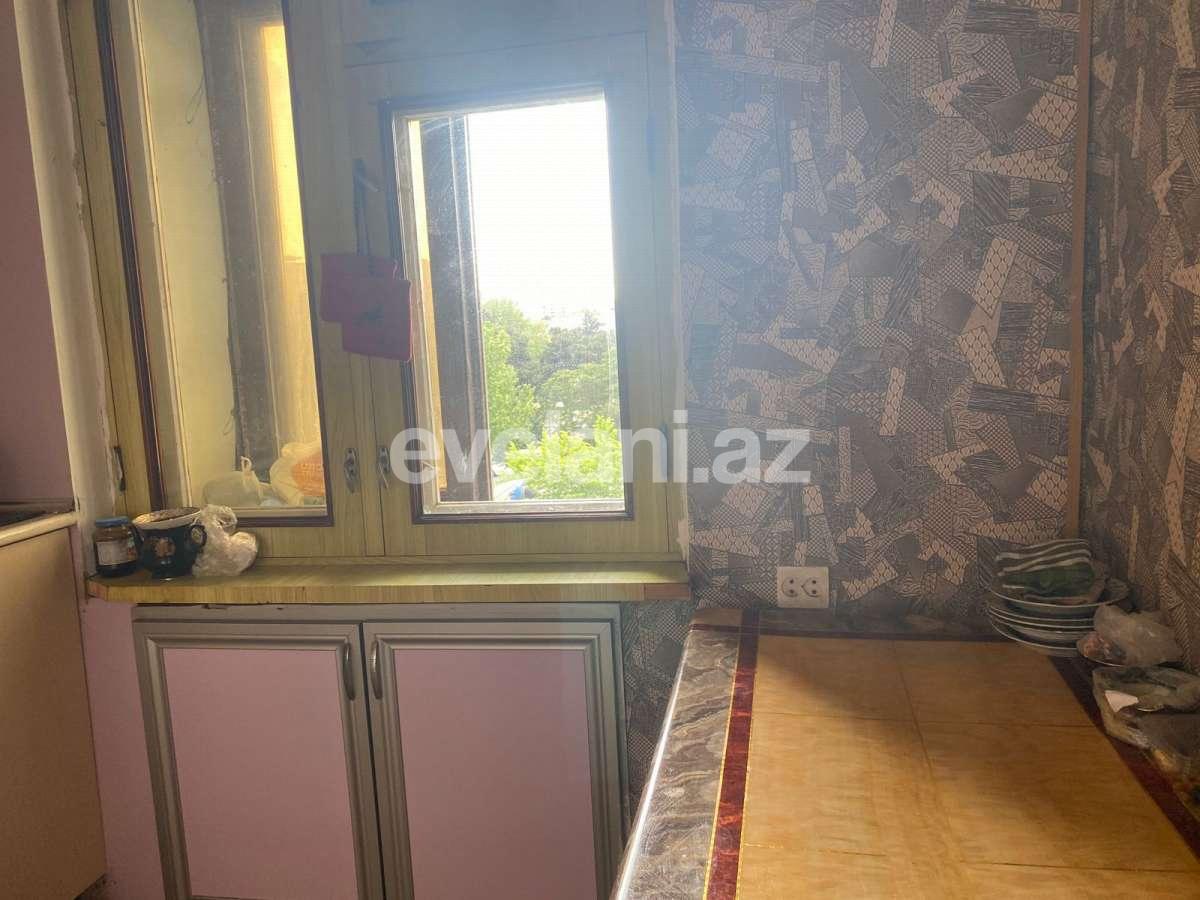 Satılır, köhnə tikili, 3 otaqlı, 62 m², Bakı, Nərimanov r, Gənclik m.