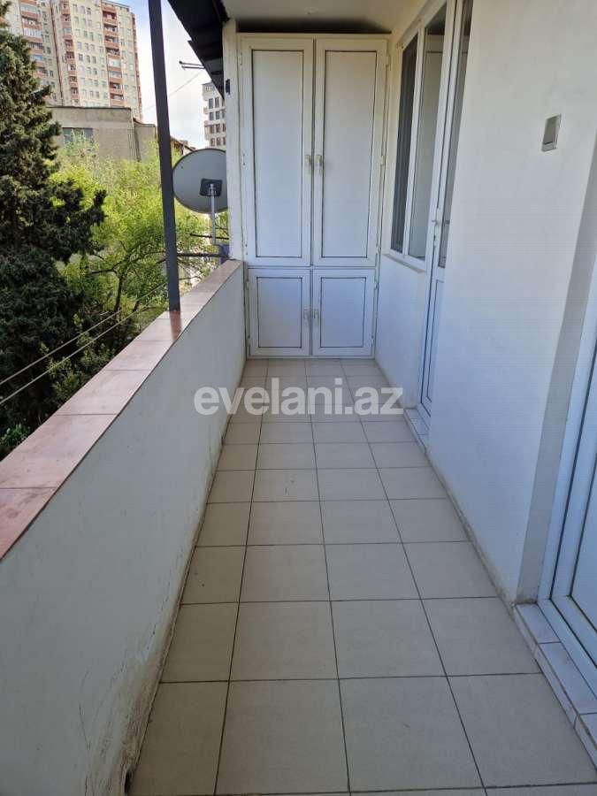Satılır, köhnə tikili, 4 otaqlı, 120 m², Bakı, Nəsimi r, Memar Əcəmi m.