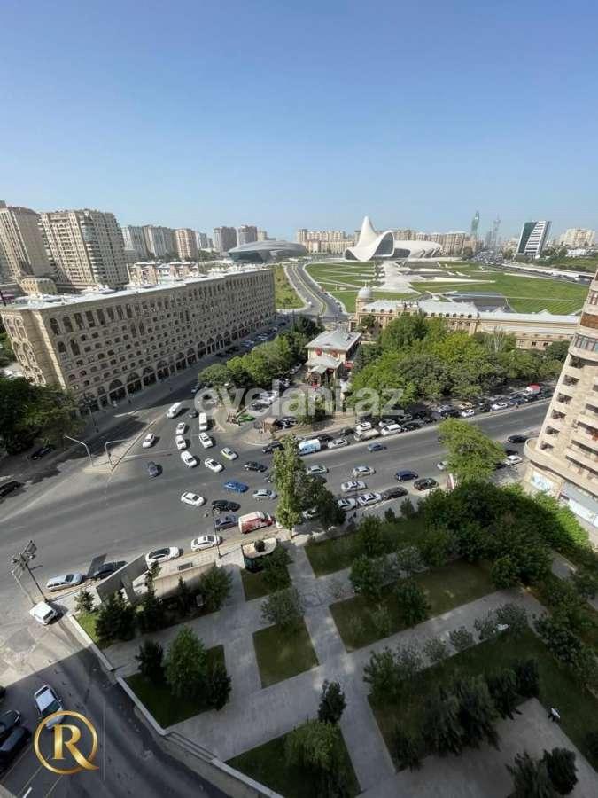 Satılır, yeni tikili, 3 otaqlı, 149 m², Bakı, Nərimanov r.