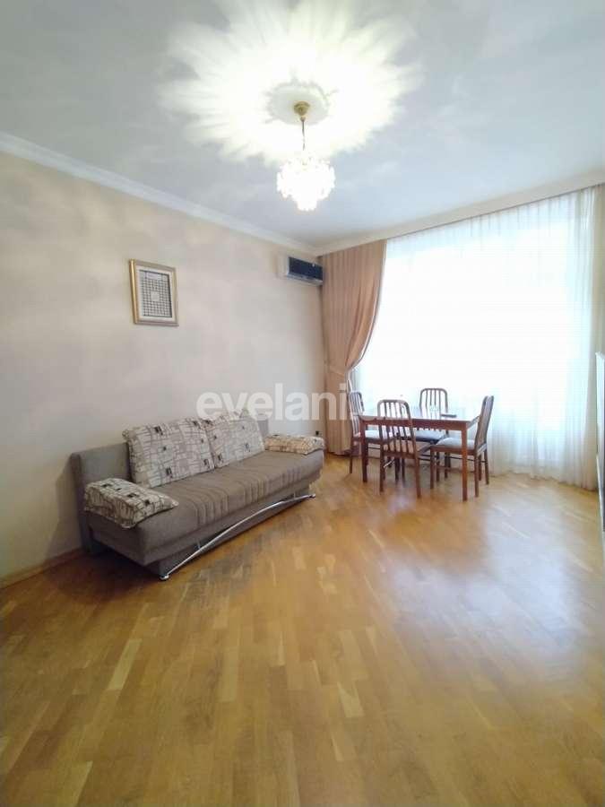 Satılır, köhnə tikili, 3 otaqlı, 60 m², Bakı, Nərimanov r, Nəriman Nərimanov m.