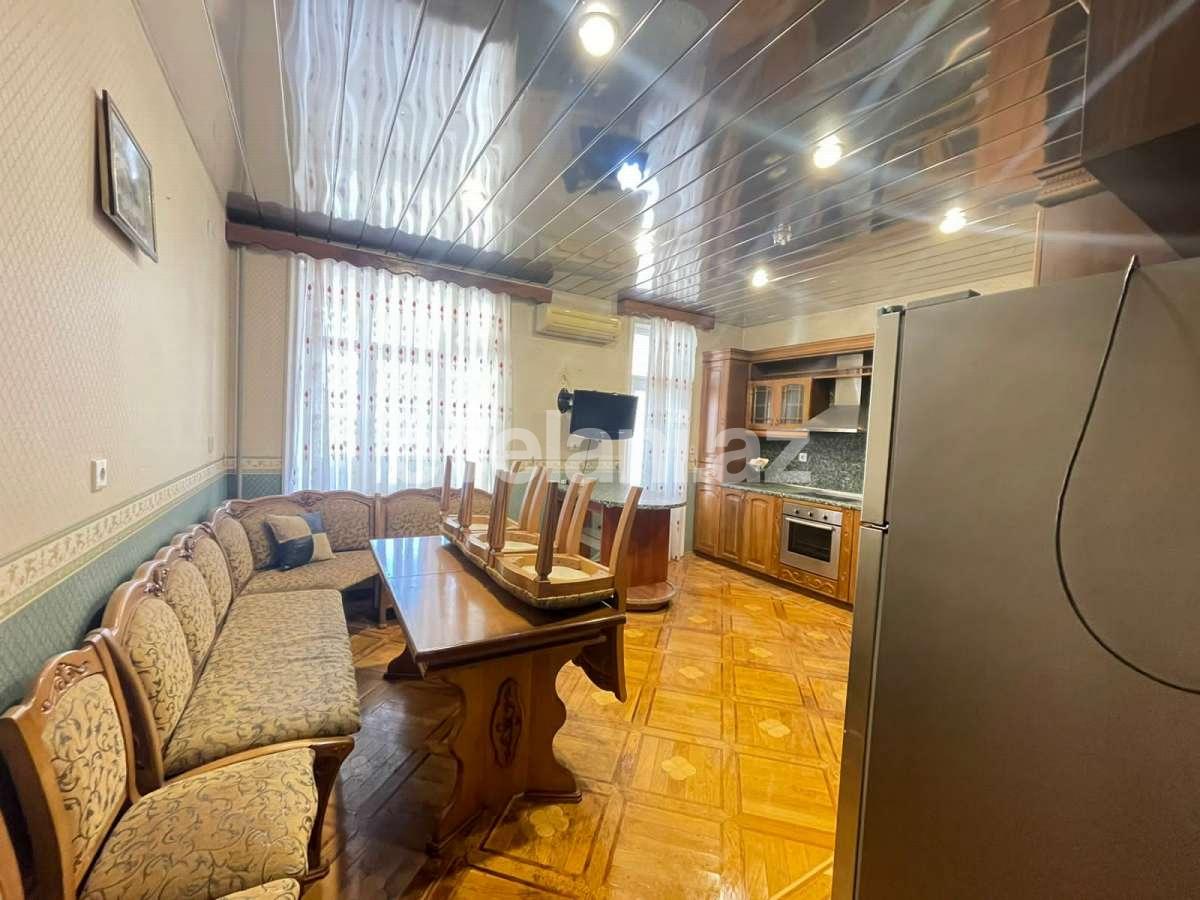 Kirayə verilir, yeni tikili, 1100 otaqlı, 185 m², Bakı, Yasamal r, Yasamal q, Elmlər Akademiyası m.