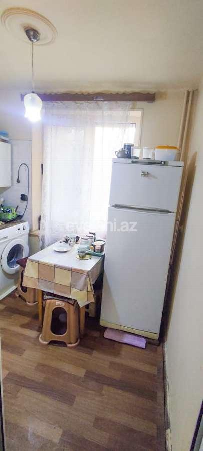 Satılır, köhnə tikili, 2 otaqlı, 55 m², Bakı, Nizami r, Qara Qarayev m.