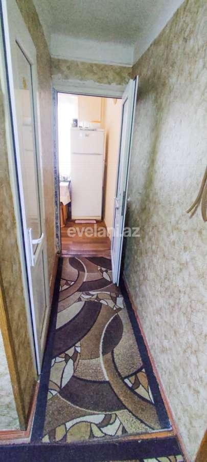 Satılır, köhnə tikili, 2 otaqlı, 55 m², Bakı, Nizami r, Qara Qarayev m.