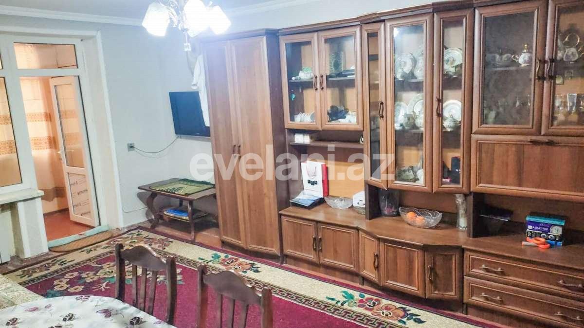 Satılır, köhnə tikili, 2 otaqlı, 55 m², Bakı, Nizami r, Qara Qarayev m.