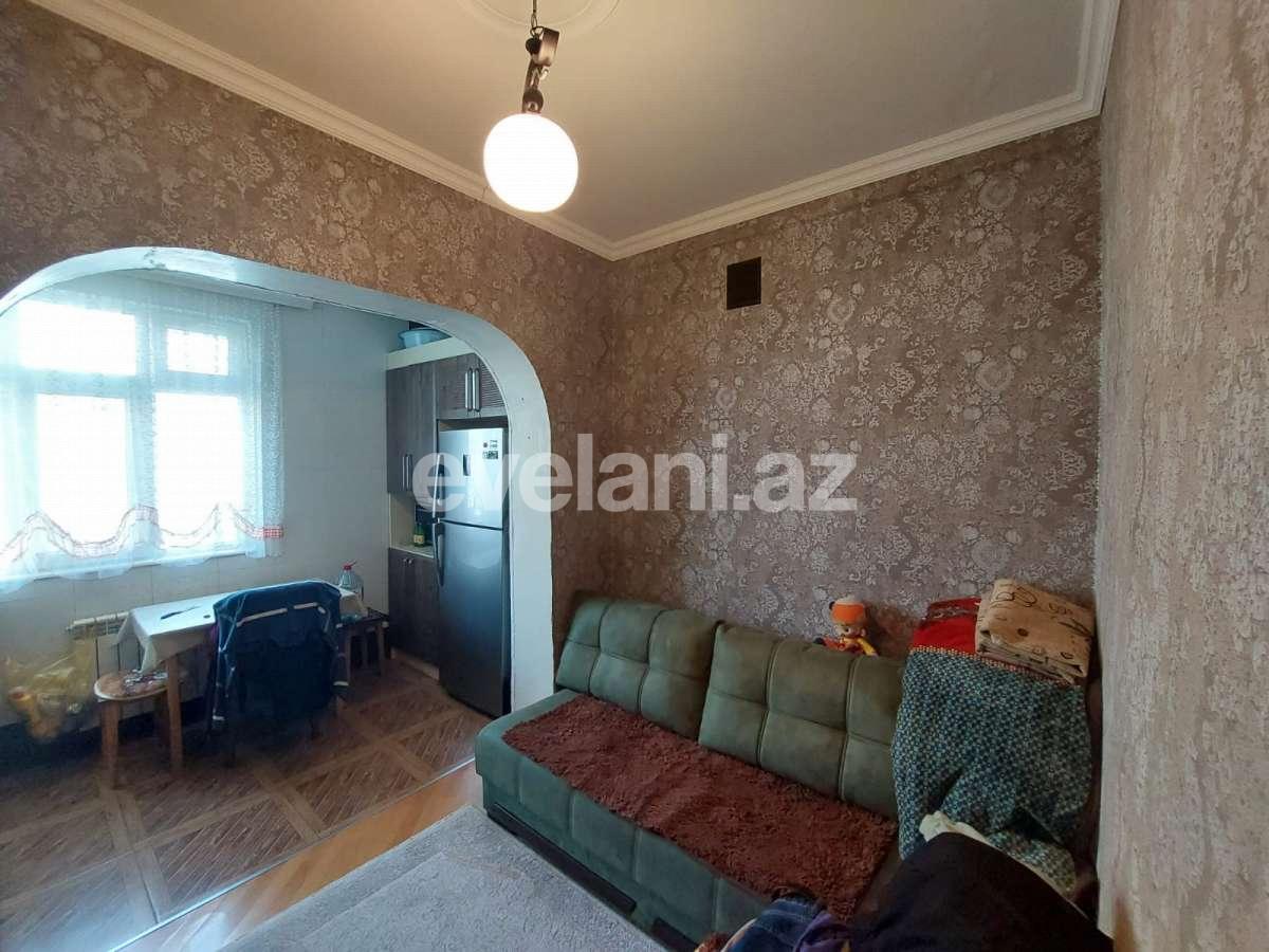 Satılır, köhnə tikili, 2 otaqlı, 40 m², Bakı, Nizami r, Xalqlar Dostluğu m.