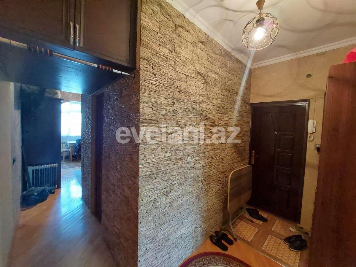 Satılır, köhnə tikili, 2 otaqlı, 40 m², Bakı, Nizami r, Xalqlar Dostluğu m.