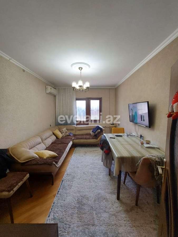 Satılır, köhnə tikili, 2 otaqlı, 40 m², Bakı, Nizami r, Xalqlar Dostluğu m.