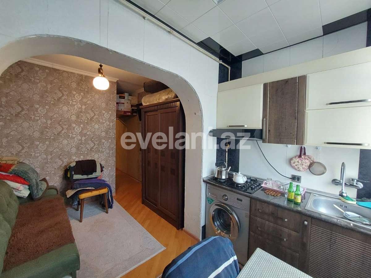 Satılır, köhnə tikili, 2 otaqlı, 40 m², Bakı, Nizami r, Xalqlar Dostluğu m.