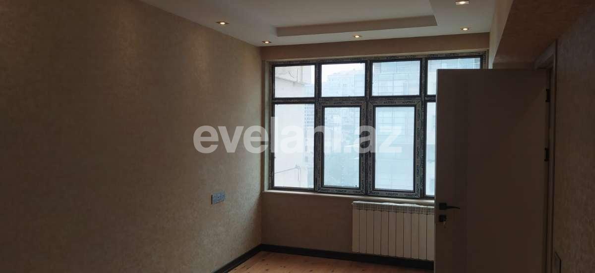 Kirayə verilir, köhnə tikili, 4 otaqlı, 105 m², Bakı, Nəsimi r.