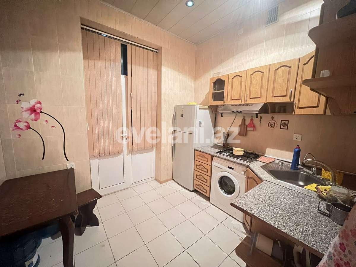 Rent, old building, 2 room, 80 m², Baku, Narimanov r, Nariman Narimanov m.