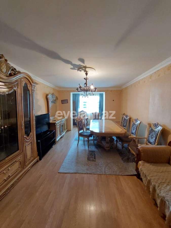 Продаётся, вторичка, 4-комнаты, 110 m², Баку, Халглар Достлугу m.