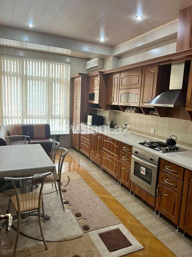 Kirayə verilir, yeni tikili, 1050 otaqlı, 140 m², Bakı, Nərimanov r.