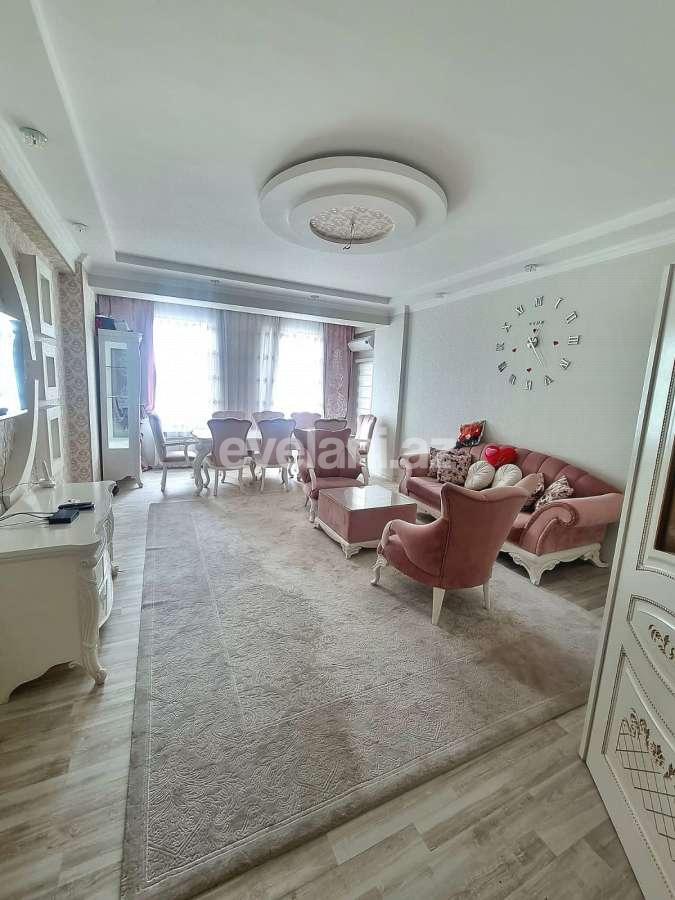 Kirayə verilir, yeni tikili, 3 otaqlı, 130 m²