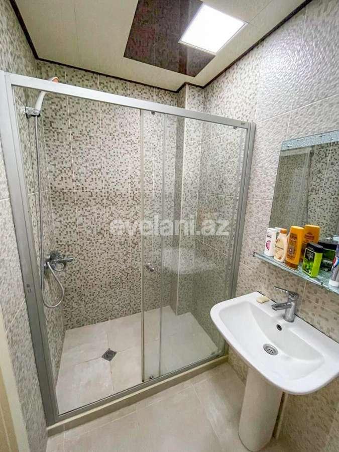 Kirayə verilir, yeni tikili, 2 otaqlı, 60 m², Bakı, Nizami r, Qara Qarayev m.