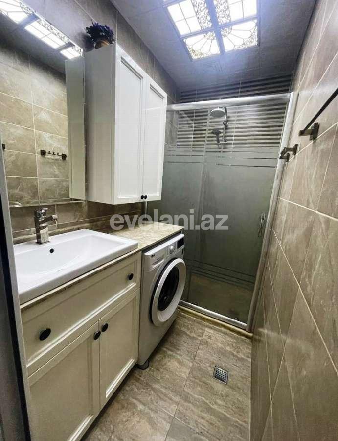 Satılır, köhnə tikili, 3 otaqlı, 85 m², Bakı, Binəqədi r, Azadlıq prospekti m.