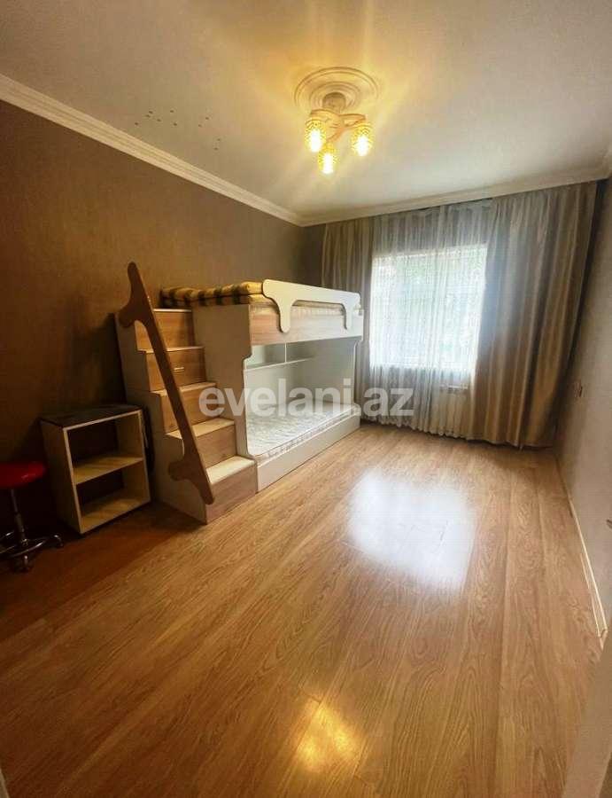 Satılır, köhnə tikili, 3 otaqlı, 85 m², Bakı, Binəqədi r, Azadlıq prospekti m.