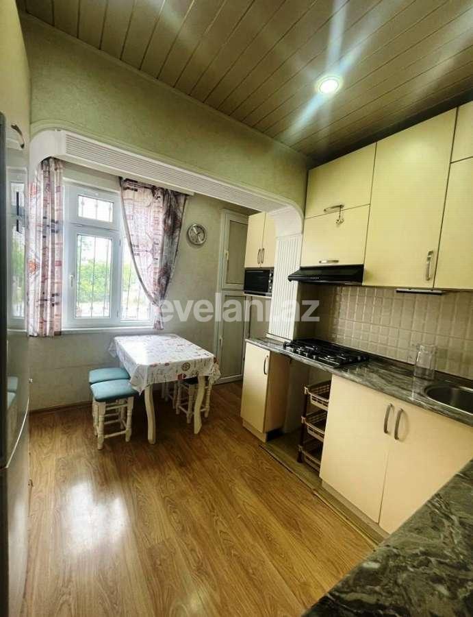 Satılır, köhnə tikili, 3 otaqlı, 85 m², Bakı, Binəqədi r, Azadlıq prospekti m.