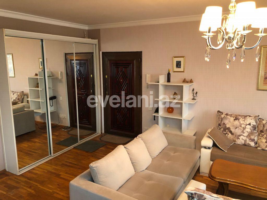 Kirayə verilir, köhnə tikili, 3 otaqlı, 85 m², Bakı, Xətai r, Şah İsmayıl Xətai m.