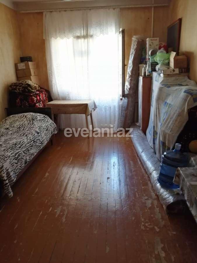 Satılır, köhnə tikili, 5 otaqlı, 90 m², Bakı, Suraxanı r.