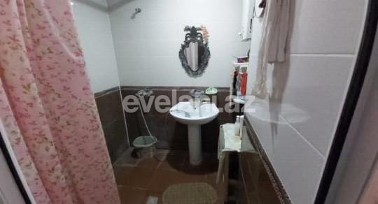 Satılır, köhnə tikili, 4 otaqlı, 90 m², Bakı, Suraxanı r.