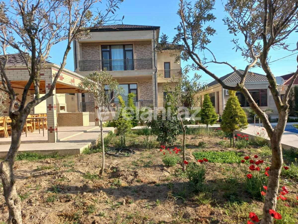 Kirayə verilir, həyət evi / bağ, 6 otaqlı, 220 m², Bakı, Xəzər r, Şüvəlan q.