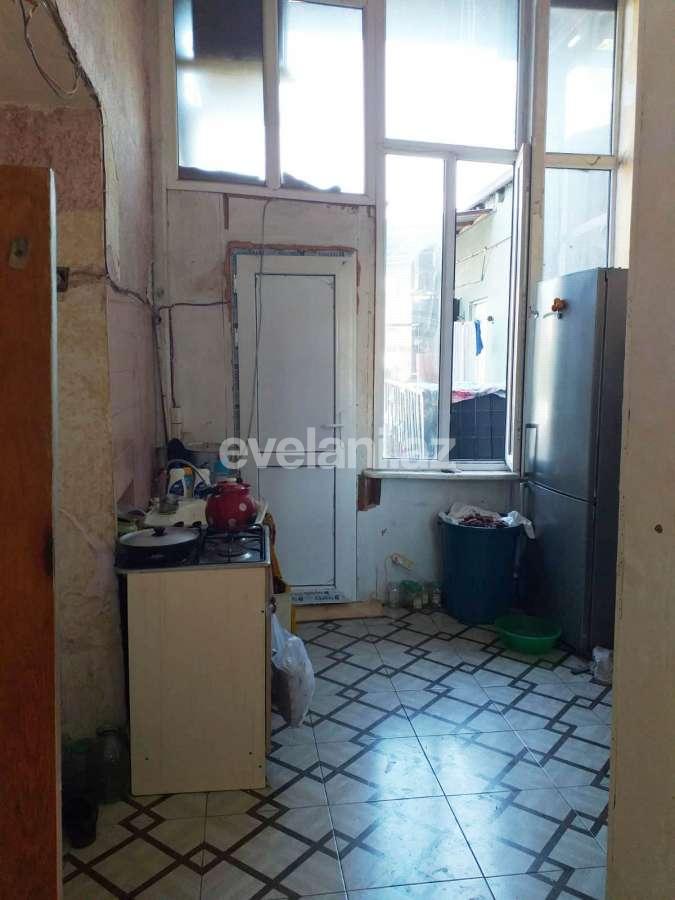 Satılır, köhnə tikili, 3 otaqlı, 85 m², Bakı, Səbail r, İçəri Şəhər m.