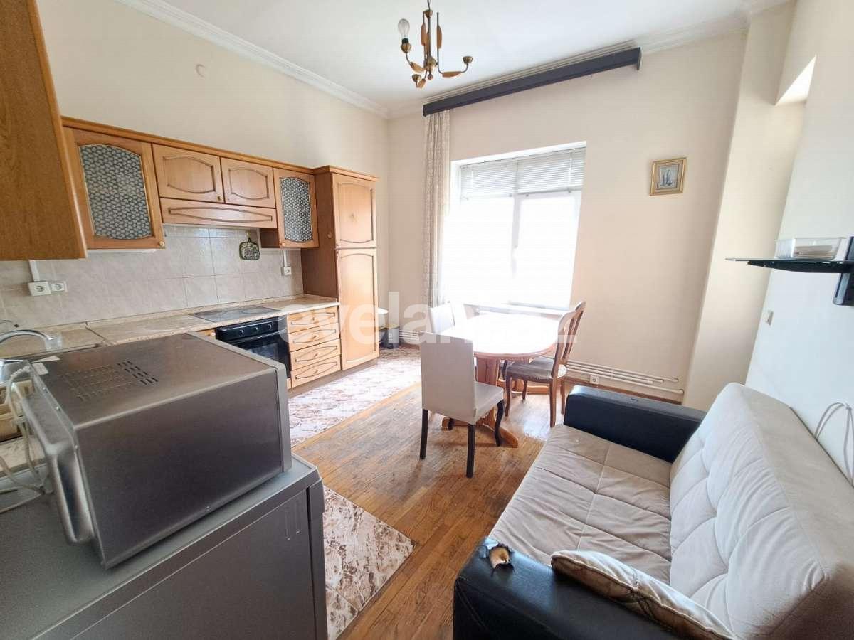 Kirayə verilir, yeni tikili, 4 otaqlı, 200 m², Bakı, Yasamal r, Yasamal q, Elmlər Akademiyası m.