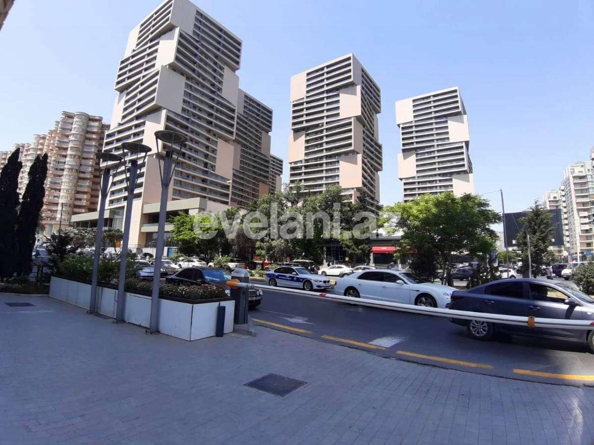 Satılır, yeni tikili, 3 otaqlı, 148 m², Bakı, Yasamal r, 8 Noyabr m.